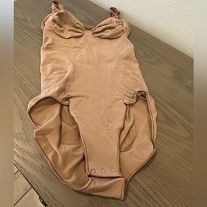 NWOT SKIMS Seamless Sculpt Brief Bodysuit - Large